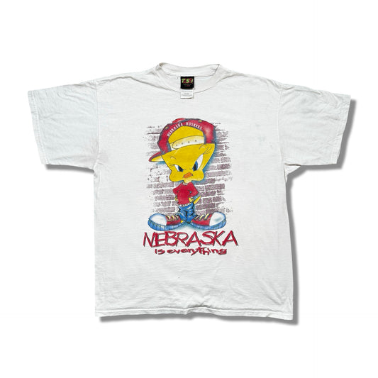 1990s Tweety Bird Nebraska Huskers White Graphic T-Shirt